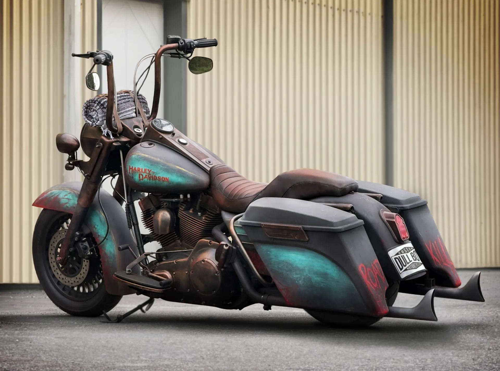 Road King Roadkill outside the Dull Boy Customs workshop